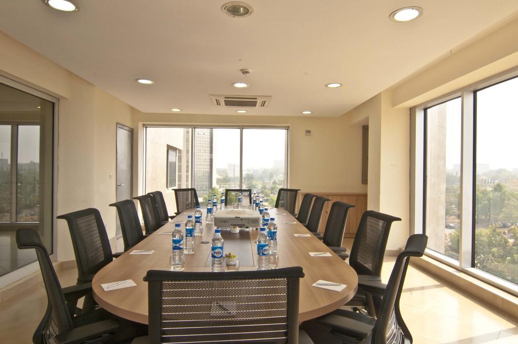 L'Eola Suites Abuja Extérieur photo