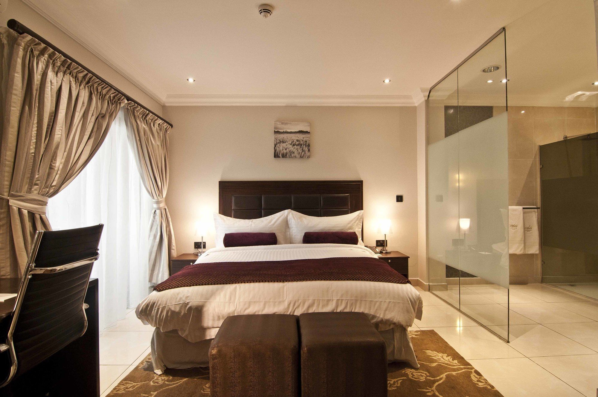 L'Eola Suites Abuja Extérieur photo